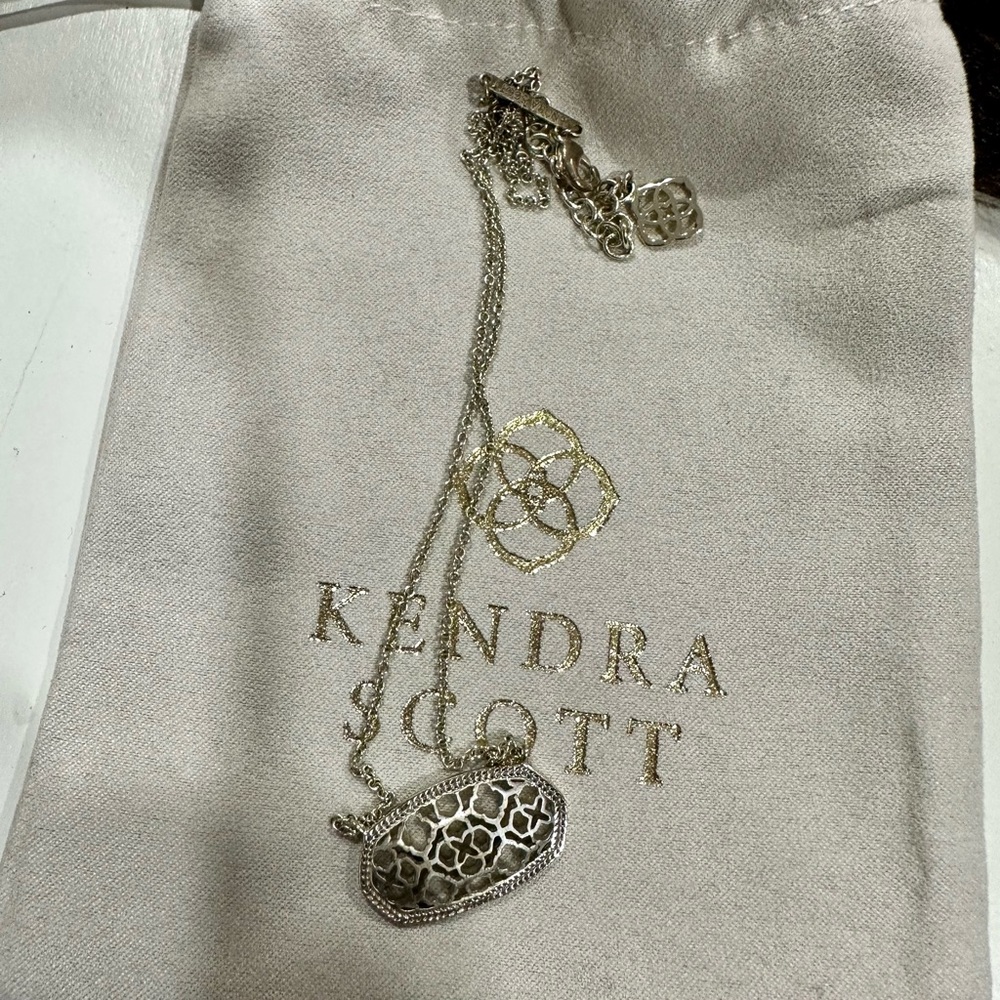 Kendra Scott two tone necklace